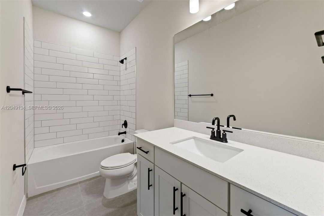 For Rent: $4,700 (3 beds, 2 baths, 1941 Square Feet)