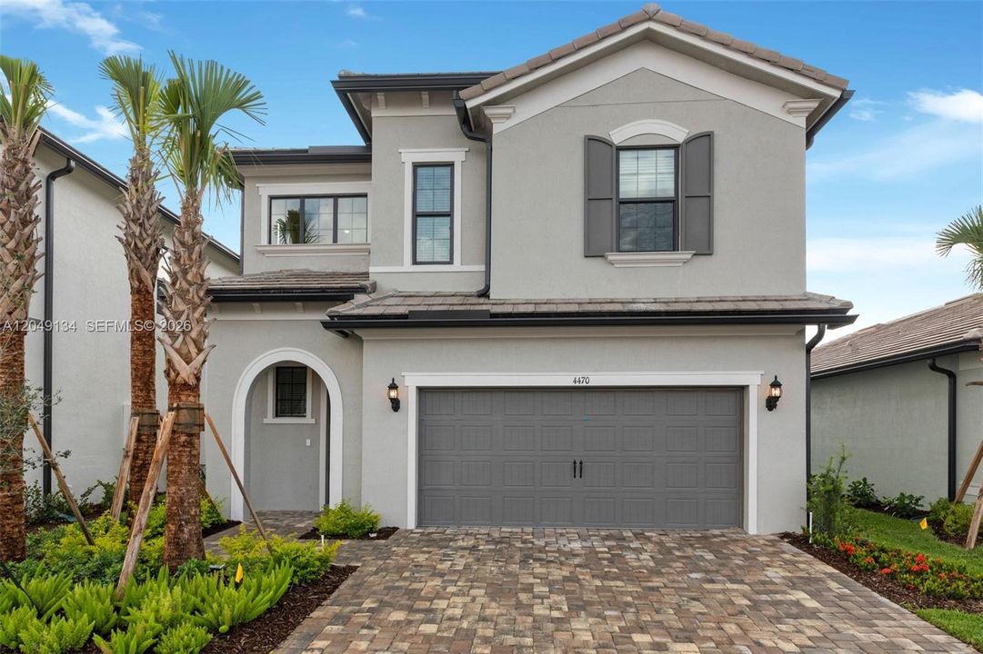For Rent: $4,700 (3 beds, 2 baths, 1941 Square Feet)