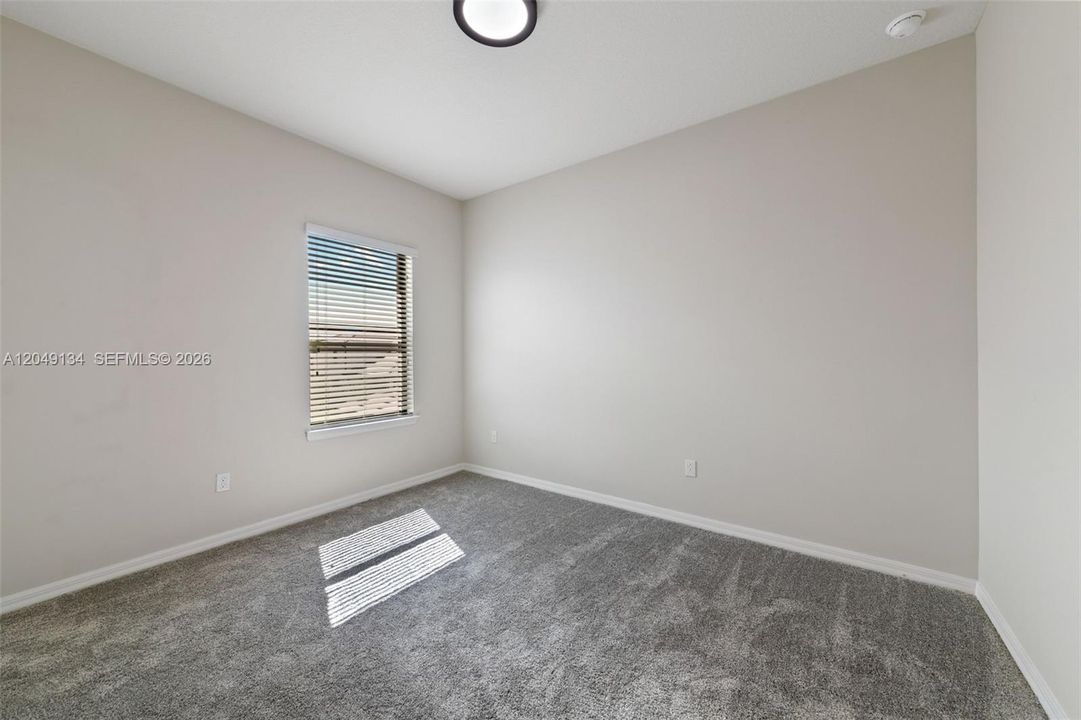 For Rent: $4,700 (3 beds, 2 baths, 1941 Square Feet)