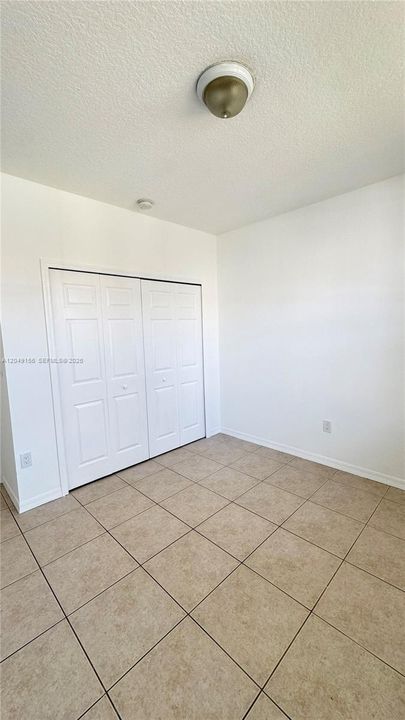 For Rent: $3,250 (2 beds, 2 baths, 1131 Square Feet)
