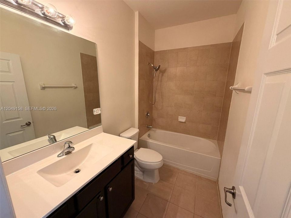 For Sale: $360,000 (3 beds, 2 baths, 1566 Square Feet)