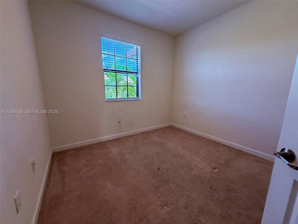 For Sale: $360,000 (3 beds, 2 baths, 1566 Square Feet)