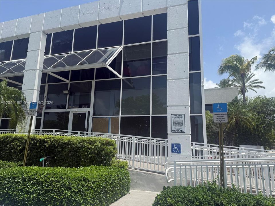 For Rent: $9,500 (0 beds, 0 baths, 0 Square Feet)