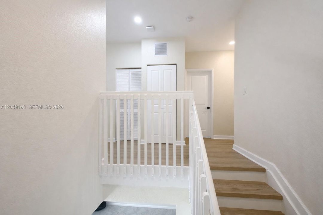 For Rent: $3,300 (3 beds, 3 baths, 1662 Square Feet)