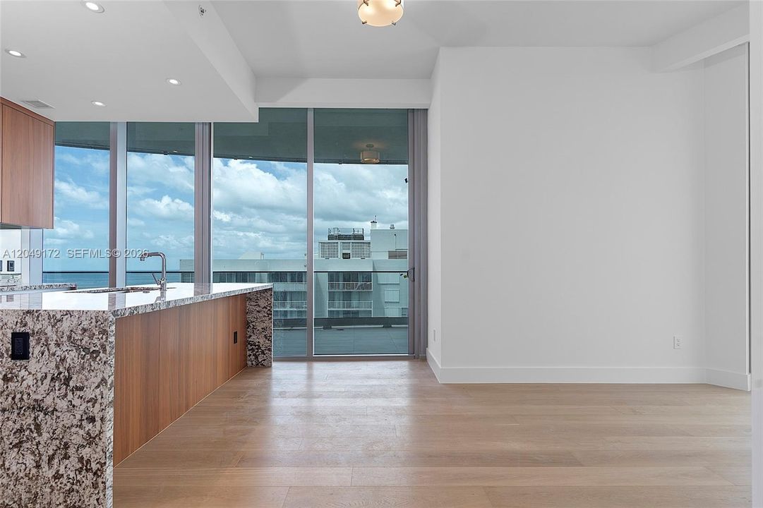 For Rent: $9,900 (2 beds, 2 baths, 1179 Square Feet)