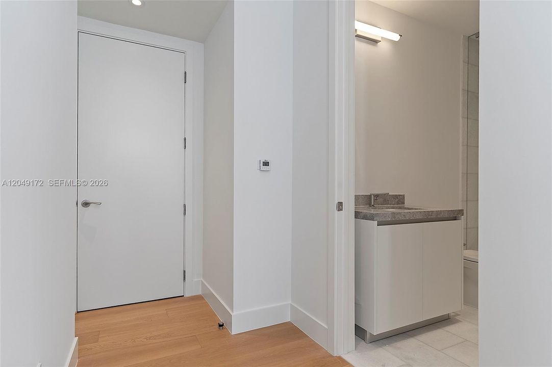 For Rent: $9,900 (2 beds, 2 baths, 1179 Square Feet)