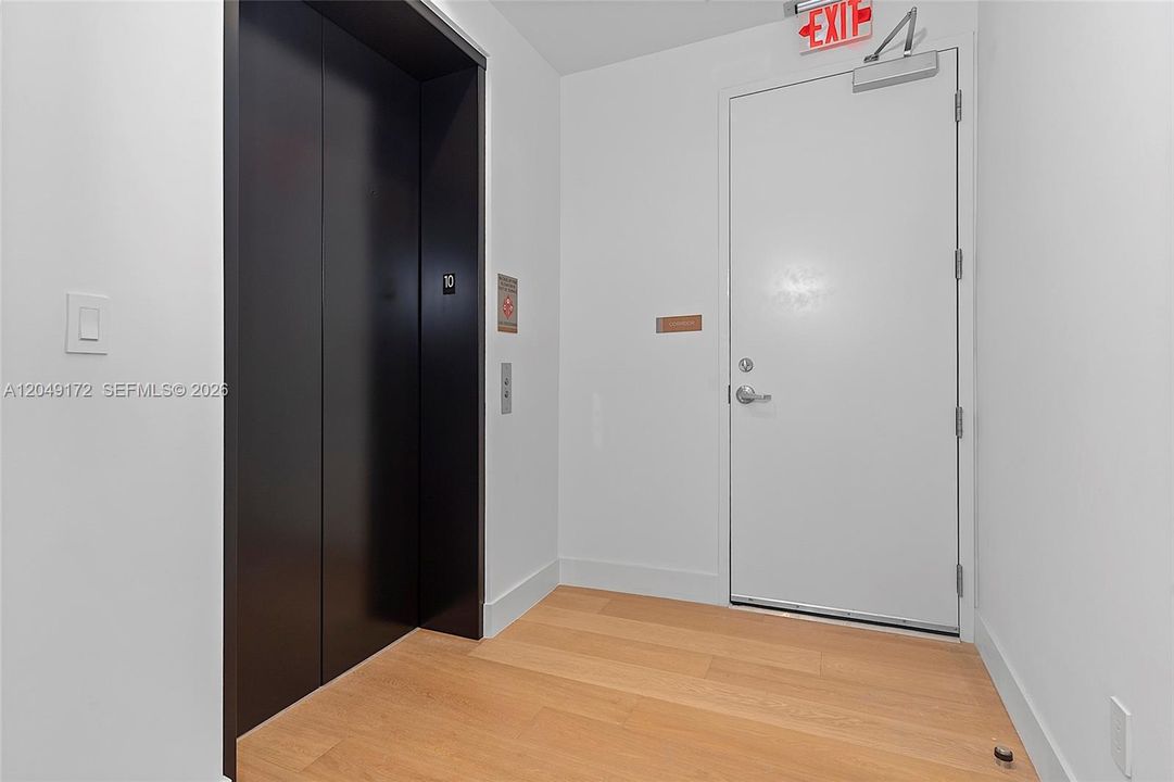 For Rent: $9,900 (2 beds, 2 baths, 1179 Square Feet)
