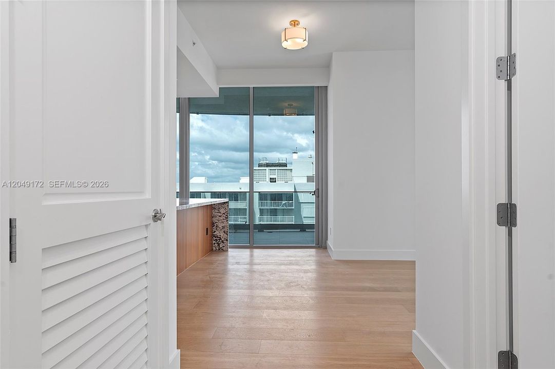 For Rent: $9,900 (2 beds, 2 baths, 1179 Square Feet)