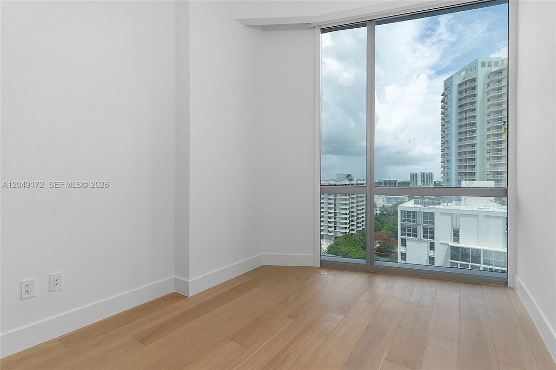 For Rent: $9,900 (2 beds, 2 baths, 1179 Square Feet)