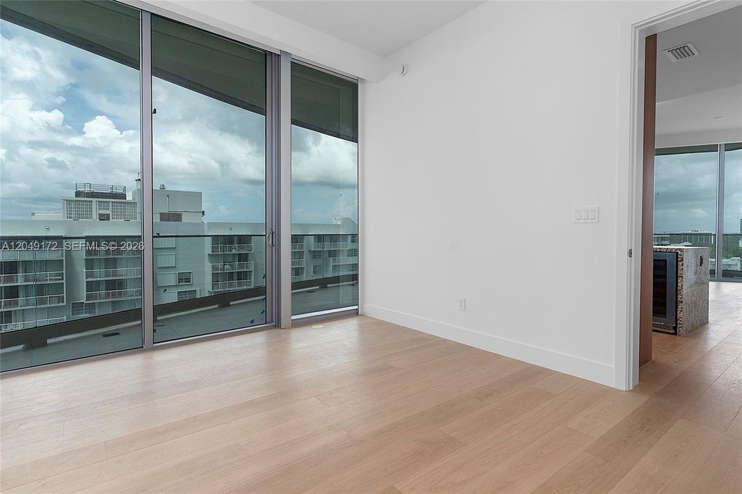 For Rent: $9,900 (2 beds, 2 baths, 1179 Square Feet)