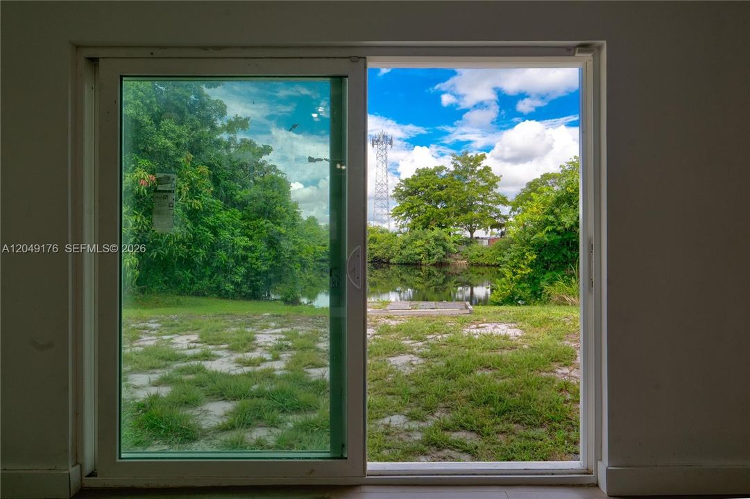 En Venta: $390,000 (3 camas, 1 baños, 1281 Pies cuadrados)