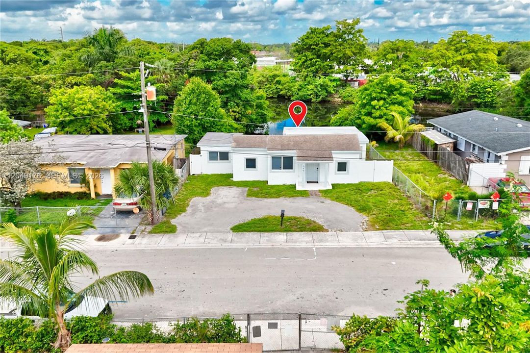 En Venta: $390,000 (3 camas, 1 baños, 1281 Pies cuadrados)