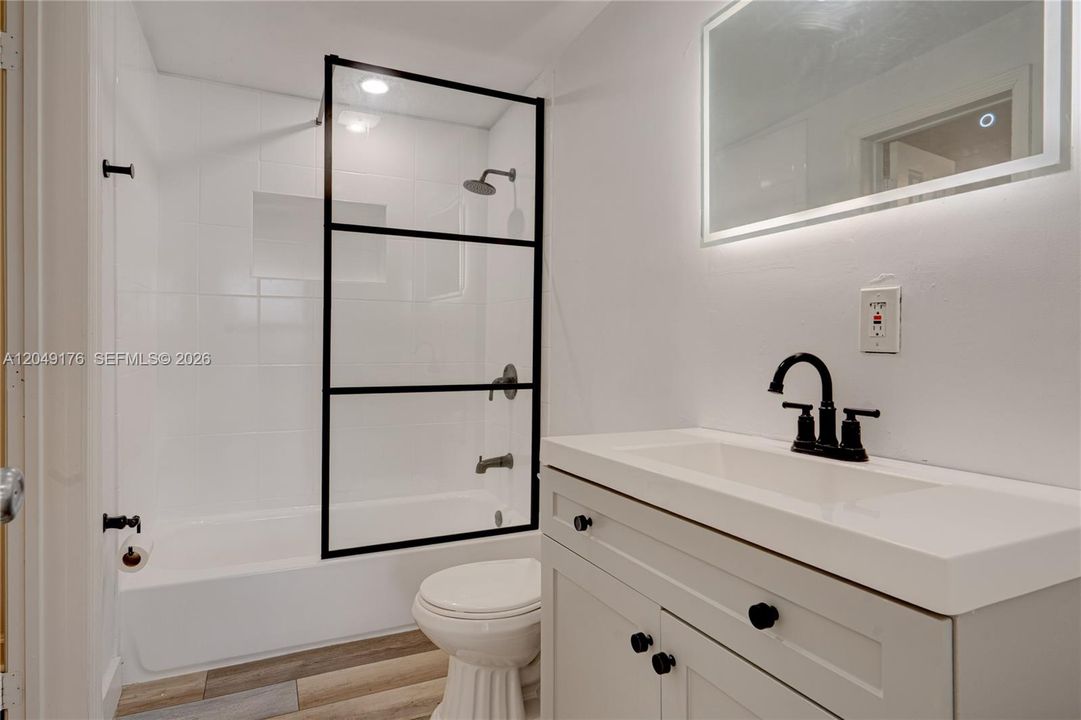 En Venta: $390,000 (3 camas, 1 baños, 1281 Pies cuadrados)