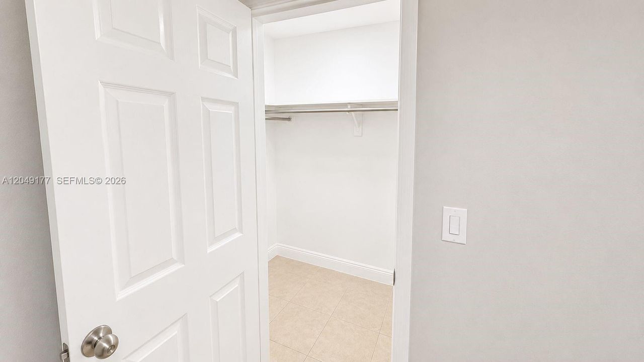 For Rent: $2,400 (2 beds, 2 baths, 6345 Square Feet)