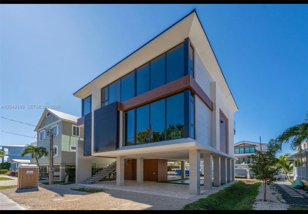 En Venta: $4,399,000 (4 camas, 3 baños, 0 Pies cuadrados)