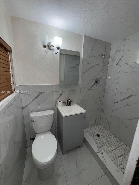 En Venta: $497,999 (3 camas, 2 baños, 1576 Pies cuadrados)