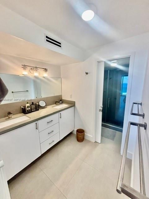 For Sale: $778,000 (2 beds, 2 baths, 1521 Square Feet)