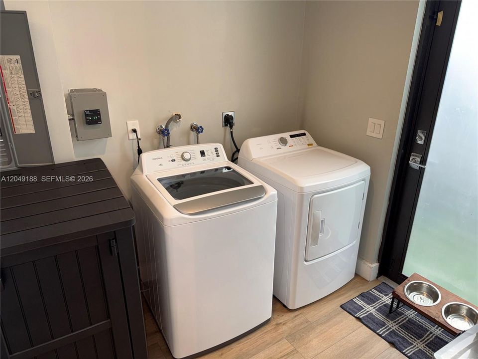 For Rent: $15,500 (4 beds, 3 baths, 2890 Square Feet)
