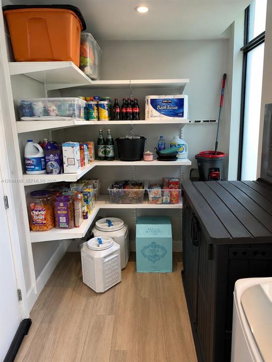 For Rent: $15,500 (4 beds, 3 baths, 2890 Square Feet)