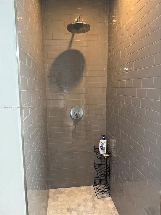 For Rent: $15,500 (4 beds, 3 baths, 2890 Square Feet)