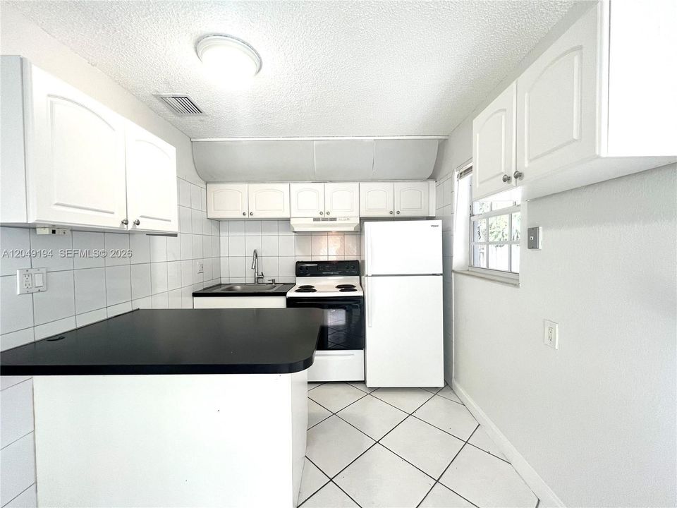 For Rent: $1,995 (2 beds, 1 baths, 0 Square Feet)