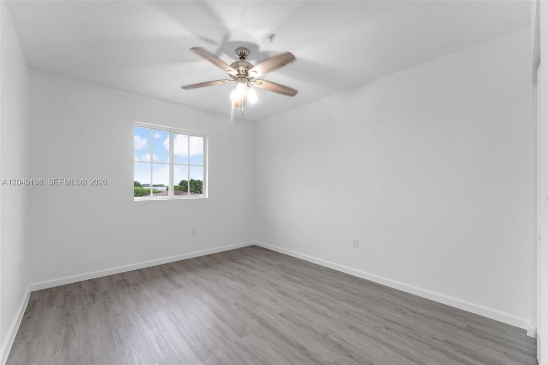For Rent: $2,500 (3 beds, 2 baths, 2415 Square Feet)