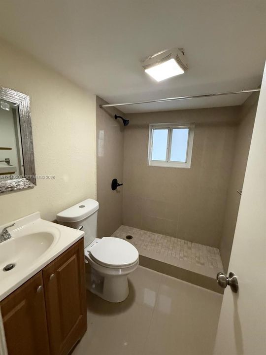 For Sale: $520,000 (3 beds, 2 baths, 1250 Square Feet)