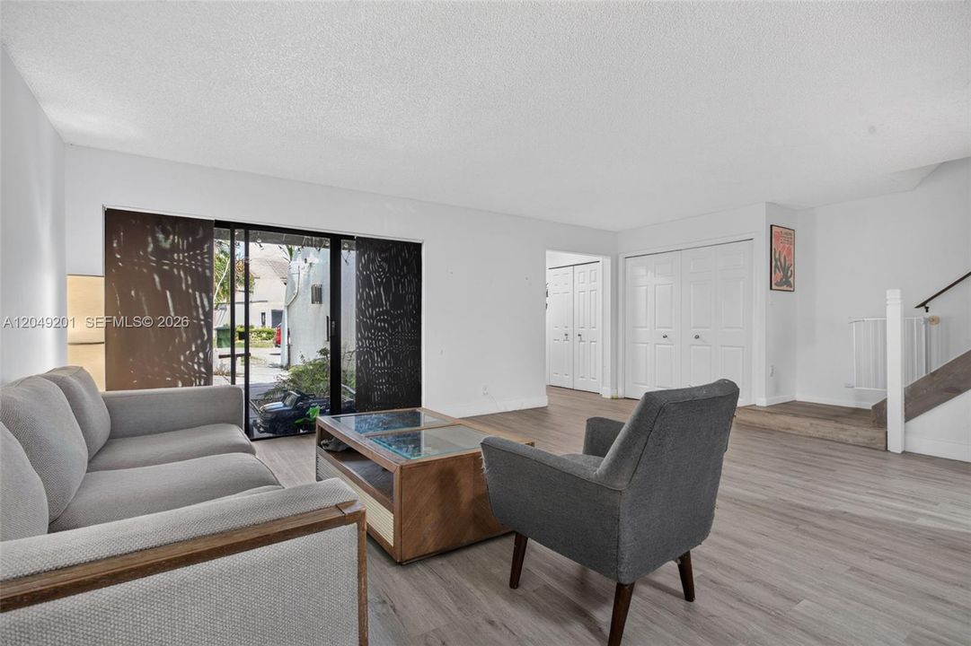 For Rent: $3,100 (2 beds, 2 baths, 1155 Square Feet)