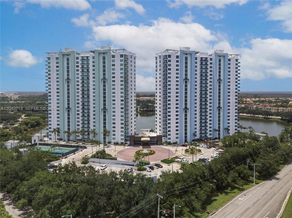 待售: $399,000 (3 贝兹, 2 浴室, 1271 平方英尺)