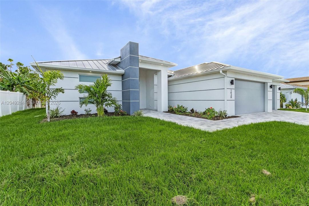 En Venta: $955,000 (4 camas, 3 baños, 2350 Pies cuadrados)