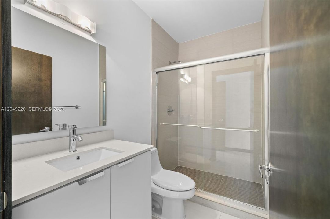 For Rent: $7,998 (3 beds, 3 baths, 2219 Square Feet)