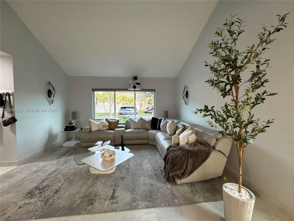 For Rent: $4,700 (4 beds, 3 baths, 2638 Square Feet)