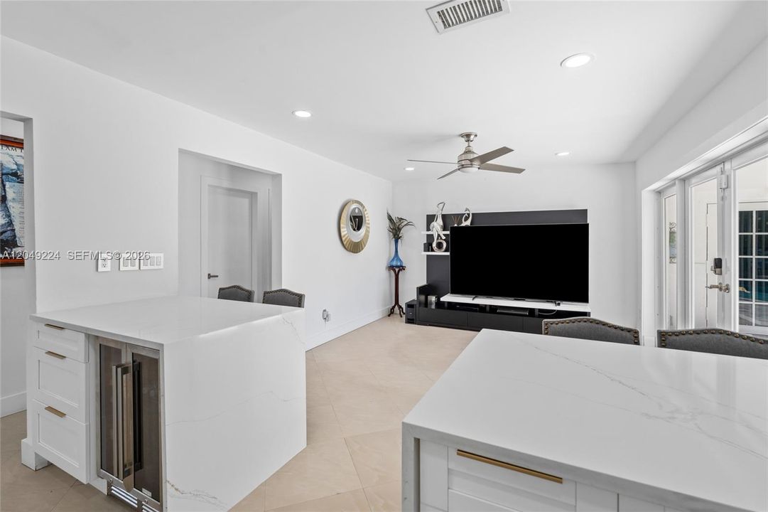 For Sale: $1,595,000 (5 beds, 3 baths, 2823 Square Feet)