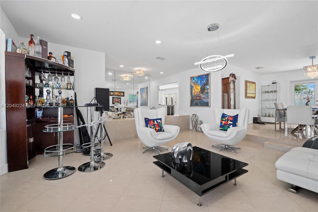 For Sale: $1,595,000 (5 beds, 3 baths, 2823 Square Feet)