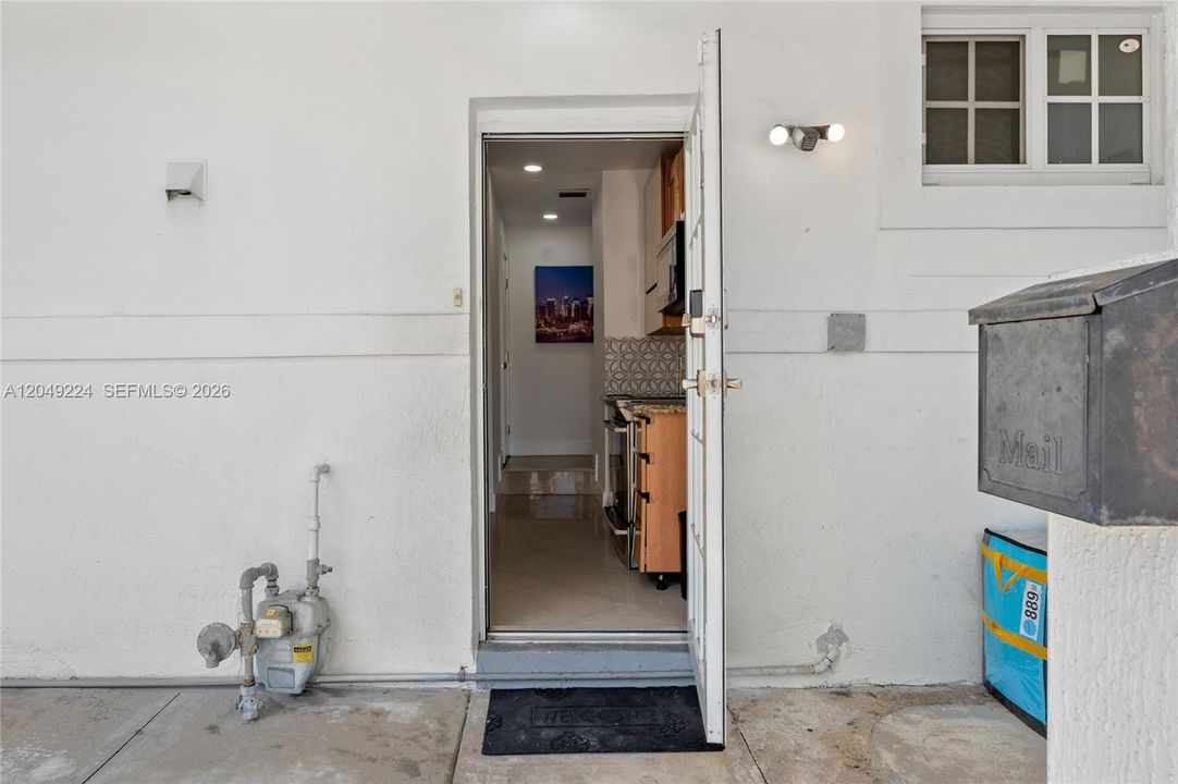 For Sale: $1,595,000 (5 beds, 3 baths, 2823 Square Feet)
