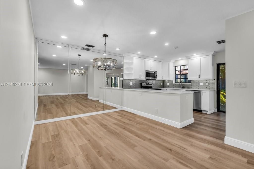 Open kitchen dining room