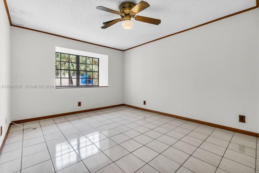 Large Guest bed 2 with tile floors
