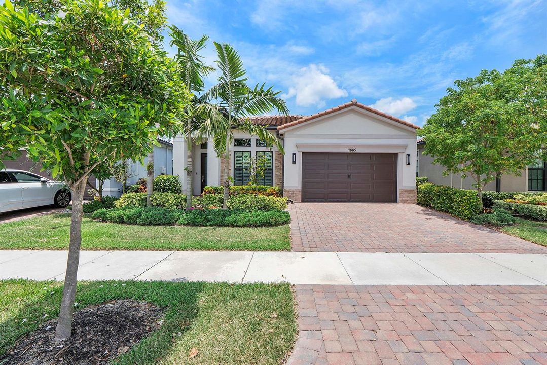 7885 Ironwood Way_019