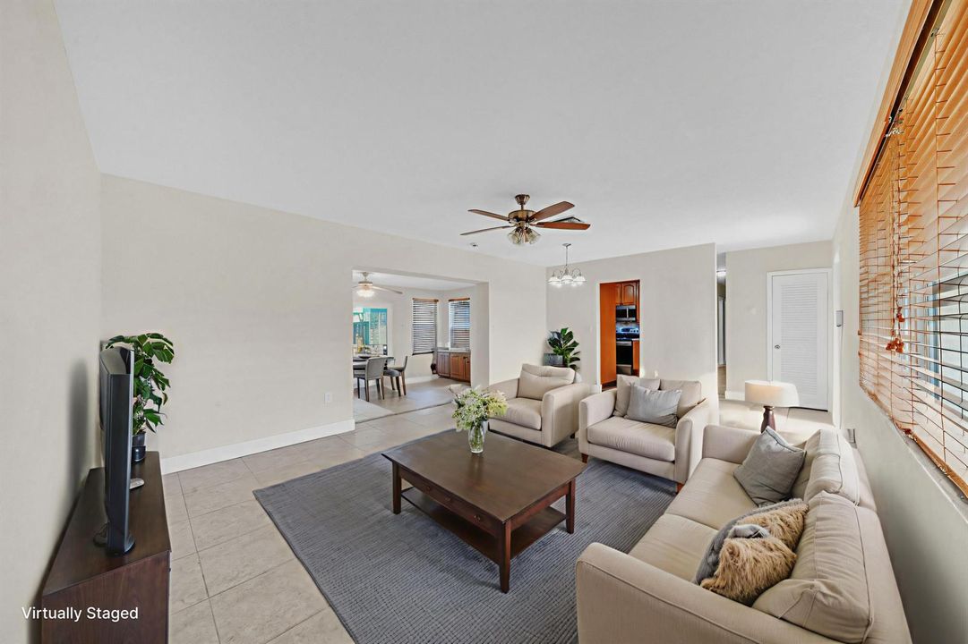 4 Living Area (1)S