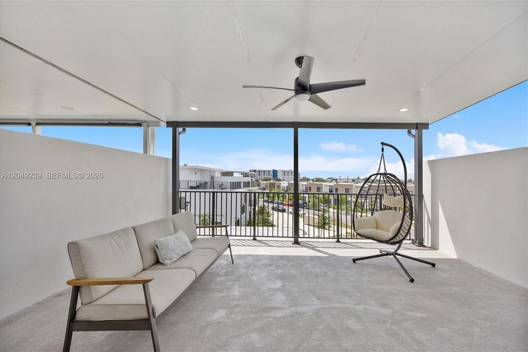 For Sale: $430,000 (4 beds, 3 baths, 1398 Square Feet)