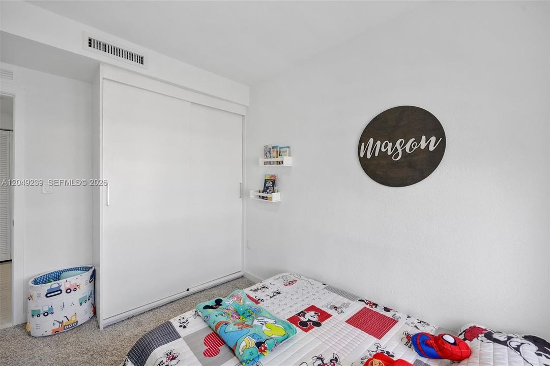 For Sale: $430,000 (4 beds, 3 baths, 1398 Square Feet)