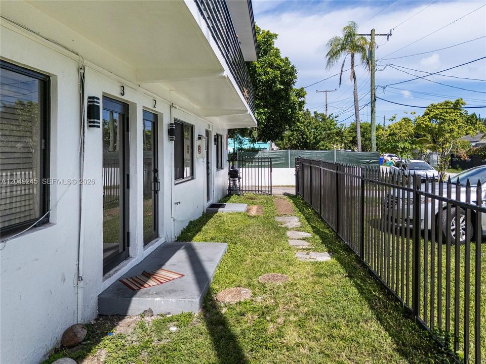 For Sale: $1,890,000 (0 beds, 0 baths, 6090 Square Feet)