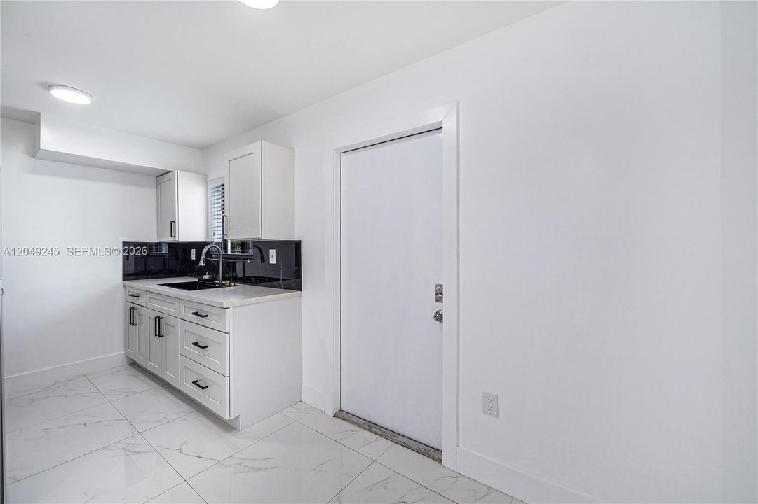 For Sale: $1,890,000 (0 beds, 0 baths, 6090 Square Feet)