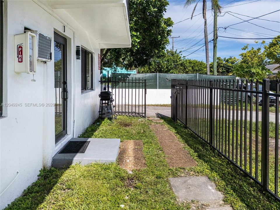 For Sale: $1,890,000 (0 beds, 0 baths, 6090 Square Feet)