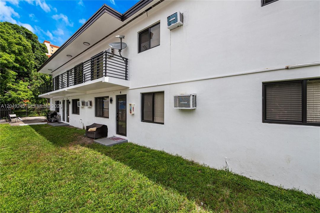 For Sale: $1,890,000 (0 beds, 0 baths, 6090 Square Feet)