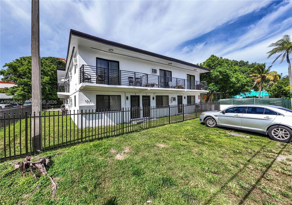For Sale: $1,890,000 (0 beds, 0 baths, 6090 Square Feet)