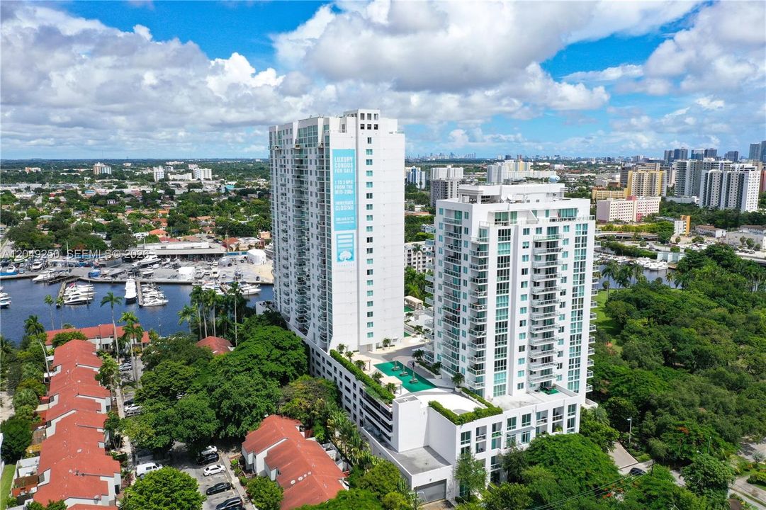 For Rent: $2,400 (1 beds, 1 baths, 637 Square Feet)