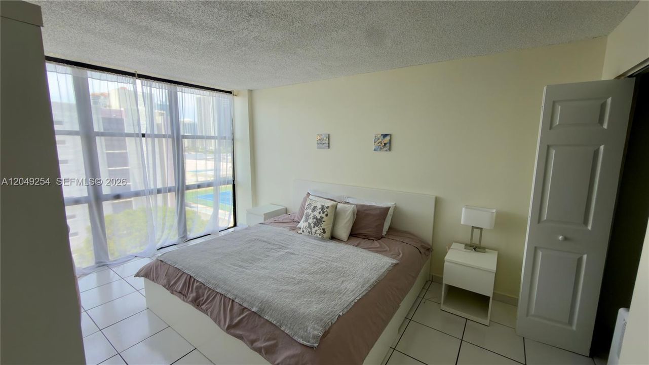 В аренду: $2,200 (1 спален, 1 ванн, 767 Квадратных фут)
