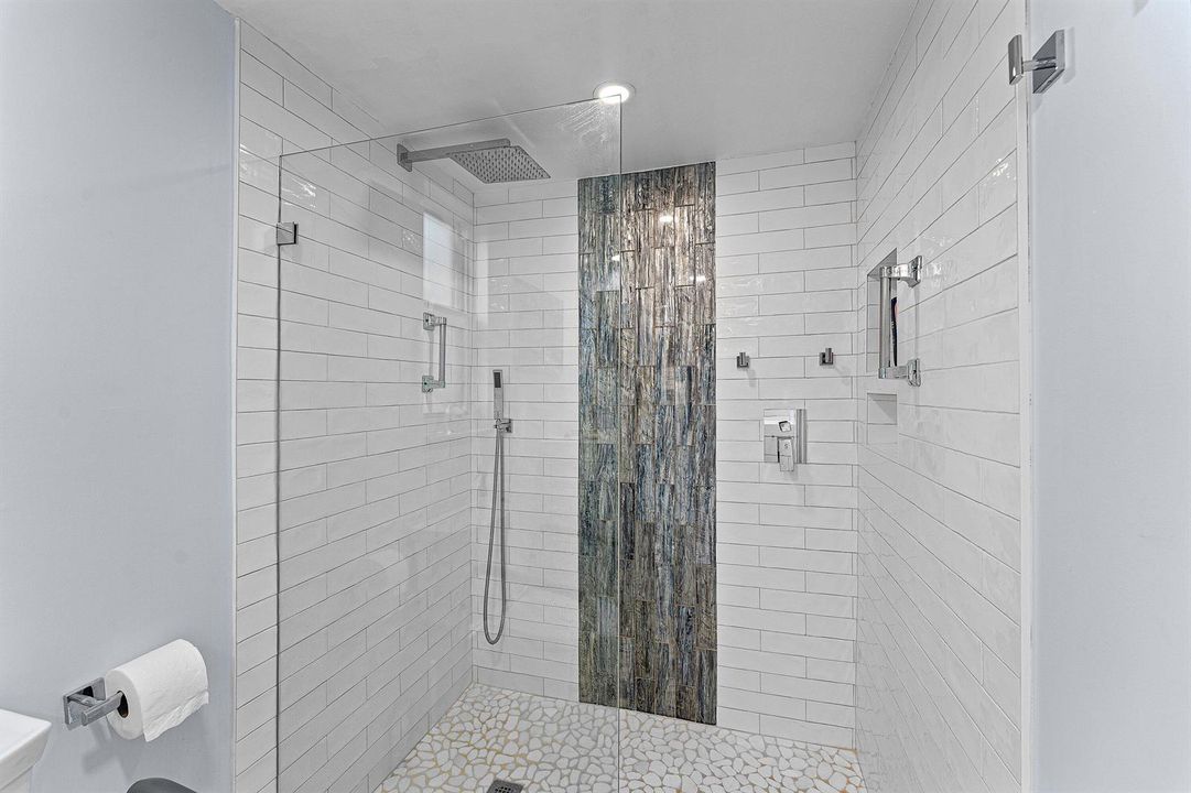 027-6864WillowWoodDrive-BocaRaton-FL-334