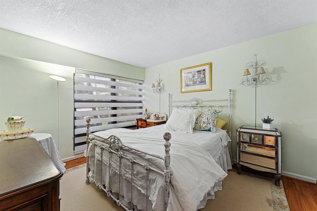 025-6864WillowWoodDrive-BocaRaton-FL-334